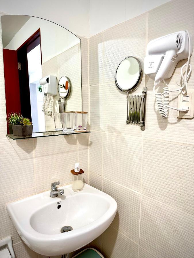 Lovely Studio Condominiums At Mesavirre Garden Residences Bacolod Extérieur photo